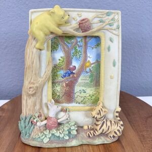 VTG Disney Charpente Winnie the Pooh Tigger Piglet Resin Picture Frame 3D 1990s